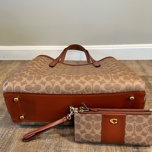 Charlie Carryall 40 with Matching Wallet - Picture 3 of 16